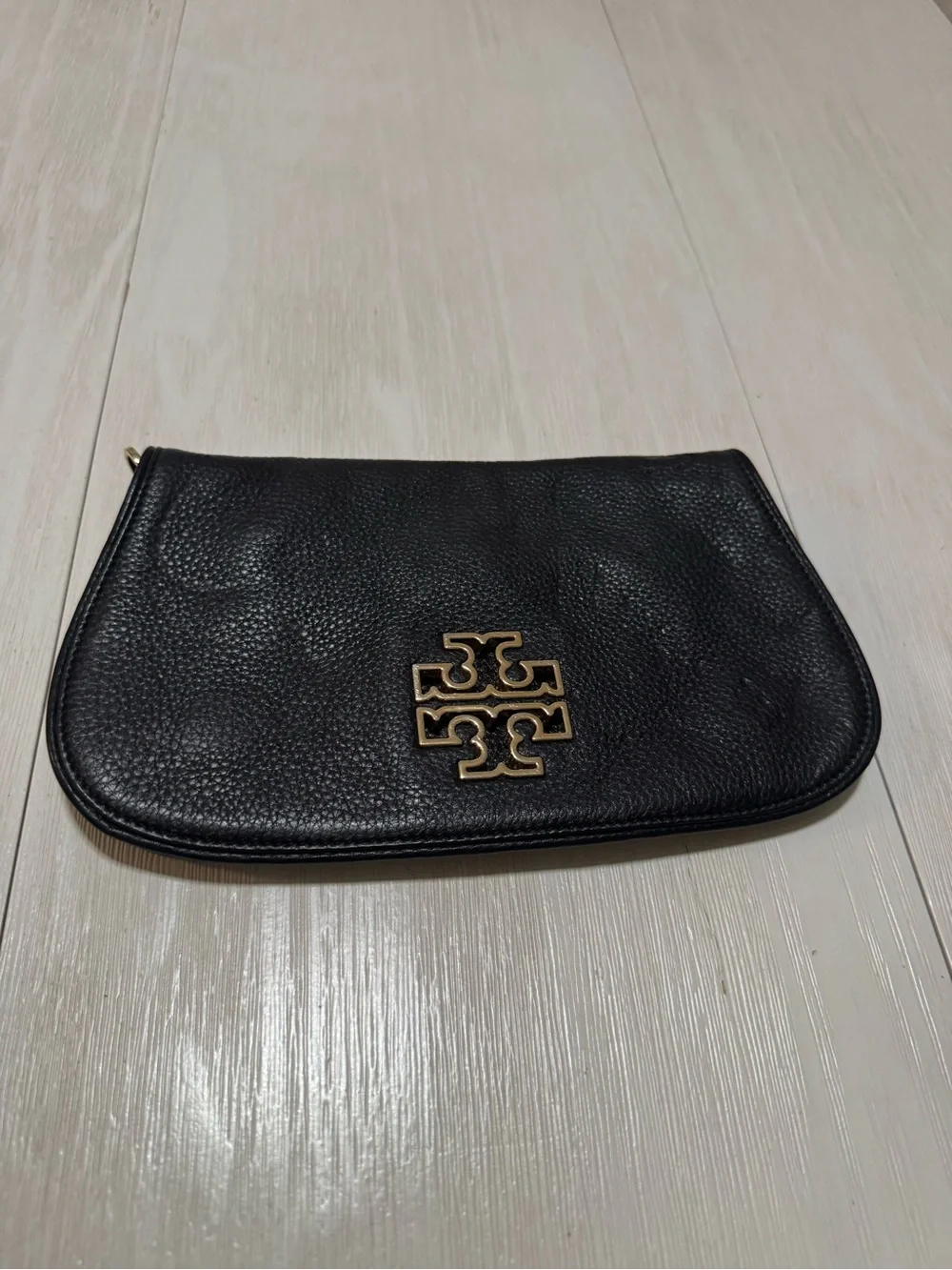 Tory Burch Britten Convertible Clutch - AUTHENTIC